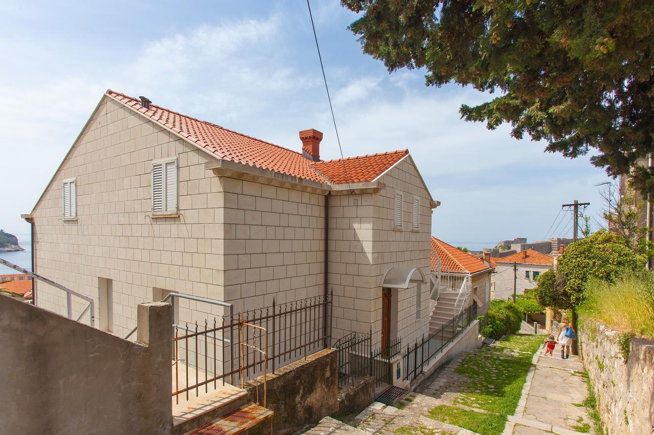 Apartment Katinka Дубровник Екстериор снимка